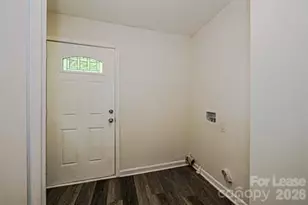 1807 Erie St, Charlotte, NC 28216 - Photo 15