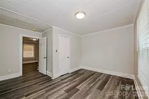 1807 Erie St, Charlotte, NC 28216 - Photo 13