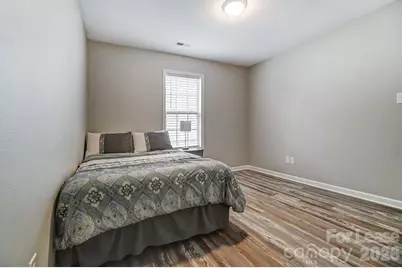 5519 Waverly Lynn Lane, Charlotte, NC 28269 - Photo 25