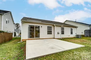 5519 Waverly Lynn Ln, Charlotte, NC 28269 - Photo 33