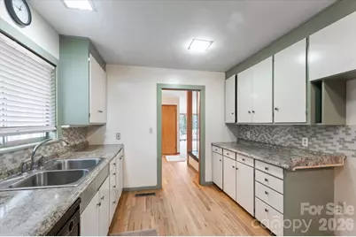 277 Fairlane Road, Columbus, NC 28722 - Photo 13