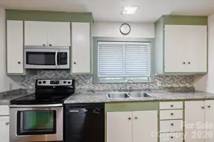 277 Fairlane Rd, Columbus, NC 28722 - Photo 13