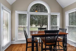 7618 Vistaview Dr, Cornelius, NC 28031 - Photo 17