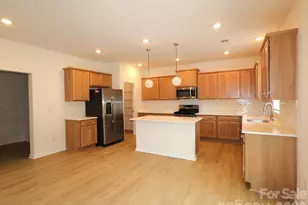 1719 Boulder Rdg Dr, Gastonia, NC 28052 - Photo 3
