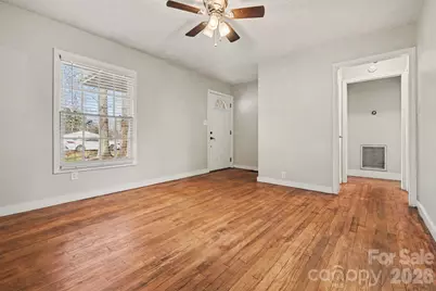 3736 Durham Lane, Charlotte, NC 28269 - Photo 3