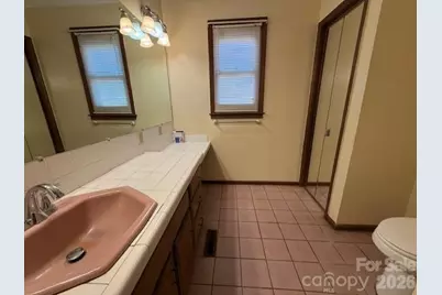 2041 Clyde Street, Dallas, NC 28034 - Photo 13