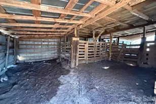 2041 Clyde St, Dallas, NC 28034 - Photo 29