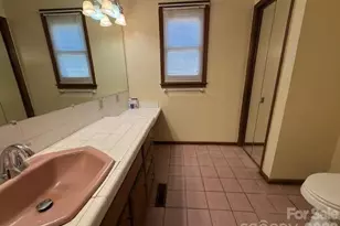 2041 Clyde St, Dallas, NC 28034 - Photo 17