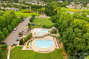 8134 Merryvale Ln, Charlotte, NC 28214 - Photo 37