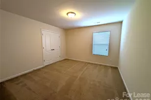 8321 Kneller St, Charlotte, NC 28215 - Photo 15