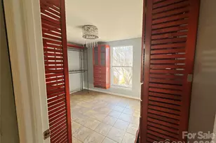 6011 Sunset Chase Ln, Charlotte, NC 28212 - Photo 11