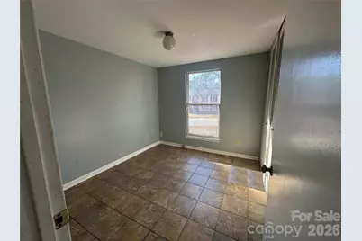 6011 Sunset Chase Lane, Charlotte, NC 28212 - Photo 9