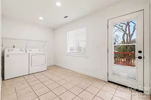 817 E 17th St, Charlotte, NC 28205 - Photo 13