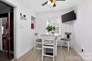 5525 Alpine Ln, Charlotte, NC 28269 - Photo 7