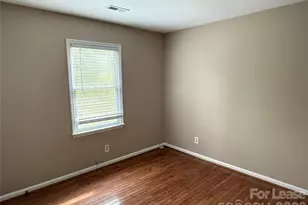 1908 Thurmond Pl, Charlotte, NC 28205 - Photo 5