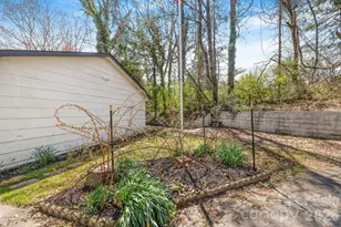 18 Peaceful Valley Ln, Flat Rock, NC 28731 - Photo 33