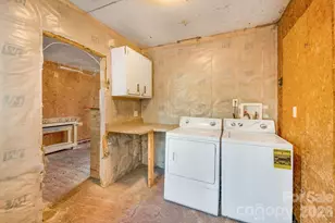 18 Peaceful Valley Ln, Flat Rock, NC 28731 - Photo 23