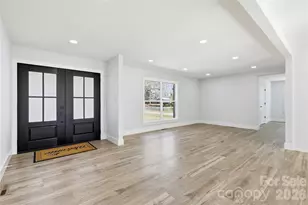 7834 Rainbow Dr, Charlotte, NC 28227 - Photo 7