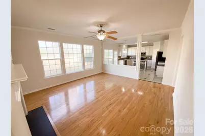 10803 Fountaingrove Drive, Charlotte, NC 28262 - Photo 13