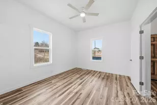 28 Central Ave, Granite Falls, NC 28630 - Photo 13