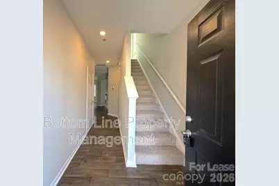 6104 Guildford Hill Lane, Charlotte, NC 28215 - Photo 3