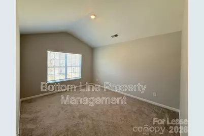 6104 Guildford Hill Lane, Charlotte, NC 28215 - Photo 13
