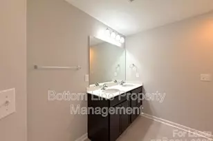 6104 Guildford Hill Ln, Charlotte, NC 28215 - Photo 15