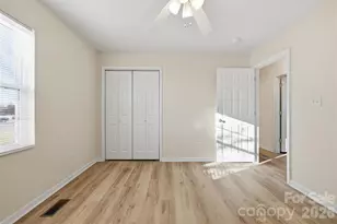 45 Brentwood Dr, Taylorsville, NC 28681 - Photo 23