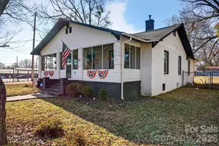 121 Holland St, Gaffney, SC 29341 - Photo 25