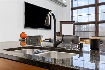 715 N Graham Street #204, Charlotte, NC 28202 - Photo 7