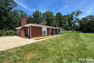 598 Miles View Rd, Mills River, NC 28759 - Photo 11