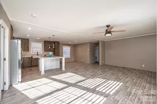 1070 Cottrell Hill Rd, Lenoir, NC 28645 - Photo 13