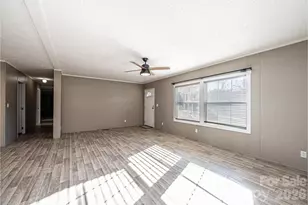 1070 Cottrell Hill Rd, Lenoir, NC 28645 - Photo 5