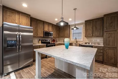 1070 Cottrell Hill Road, Lenoir, NC 28645 - Photo 7