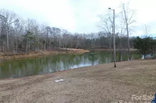 3163 Loomis Rd, Lincolnton, NC 28092 - Photo 1