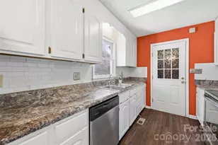 5969 Gold Creek Estate Dr, Hickory, NC 28601 - Photo 23