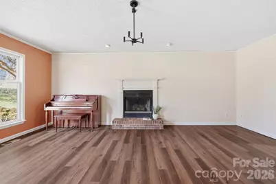 5969 Gold Creek Estate Drive, Hickory, NC 28601 - Photo 21