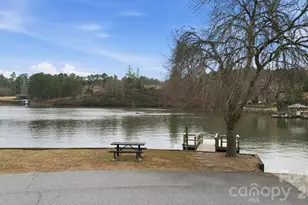 5969 Gold Creek Estate Dr, Hickory, NC 28601 - Photo 11