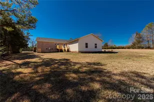 3879 Flat Creek Rd, Lancaster, SC 29720 - Photo 25