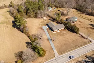 3879 Flat Creek Rd, Lancaster, SC 29720 - Photo 29