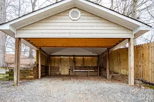 208 Island View Rd, Mount Holly, NC 28120 - Photo 11