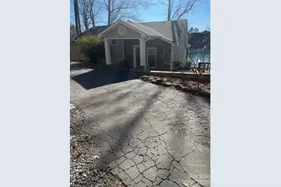 208 Island View Road, Mount Holly, NC 28120 - Photo 5