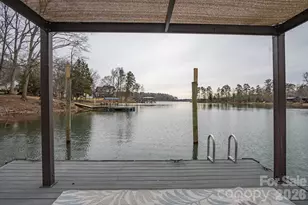 208 Island View Rd, Mount Holly, NC 28120 - Photo 23