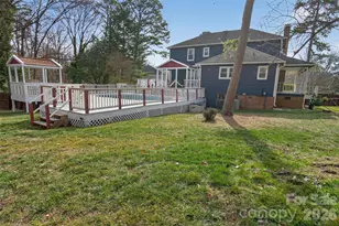 6553 Dougherty Dr, Charlotte, NC 28213 - Photo 7