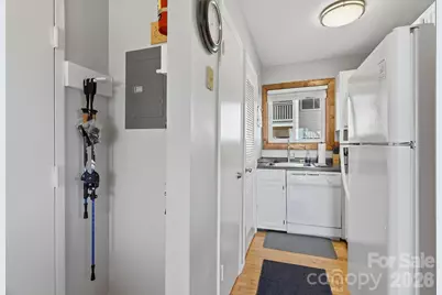 301 Pinnacle Inn Road #4208, Beech Mountain, NC 28604 - Photo 9