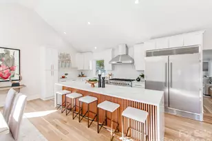 2801 Huntingtowne Farms Ln, Charlotte, NC 28210 - Photo 5