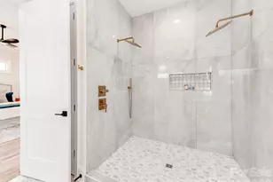 2801 Huntingtowne Farms Ln, Charlotte, NC 28210 - Photo 17