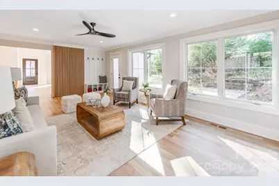 2801 Huntingtowne Farms Lane, Charlotte, NC 28210 - Photo 13