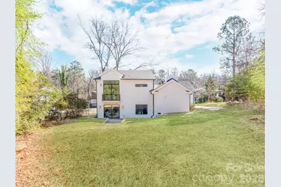 2801 Huntingtowne Farms Lane, Charlotte, NC 28210 - Photo 43