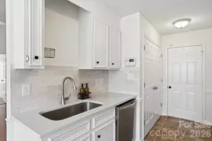 5908 Heathrow Ct, Monroe, NC 28110 - Photo 15